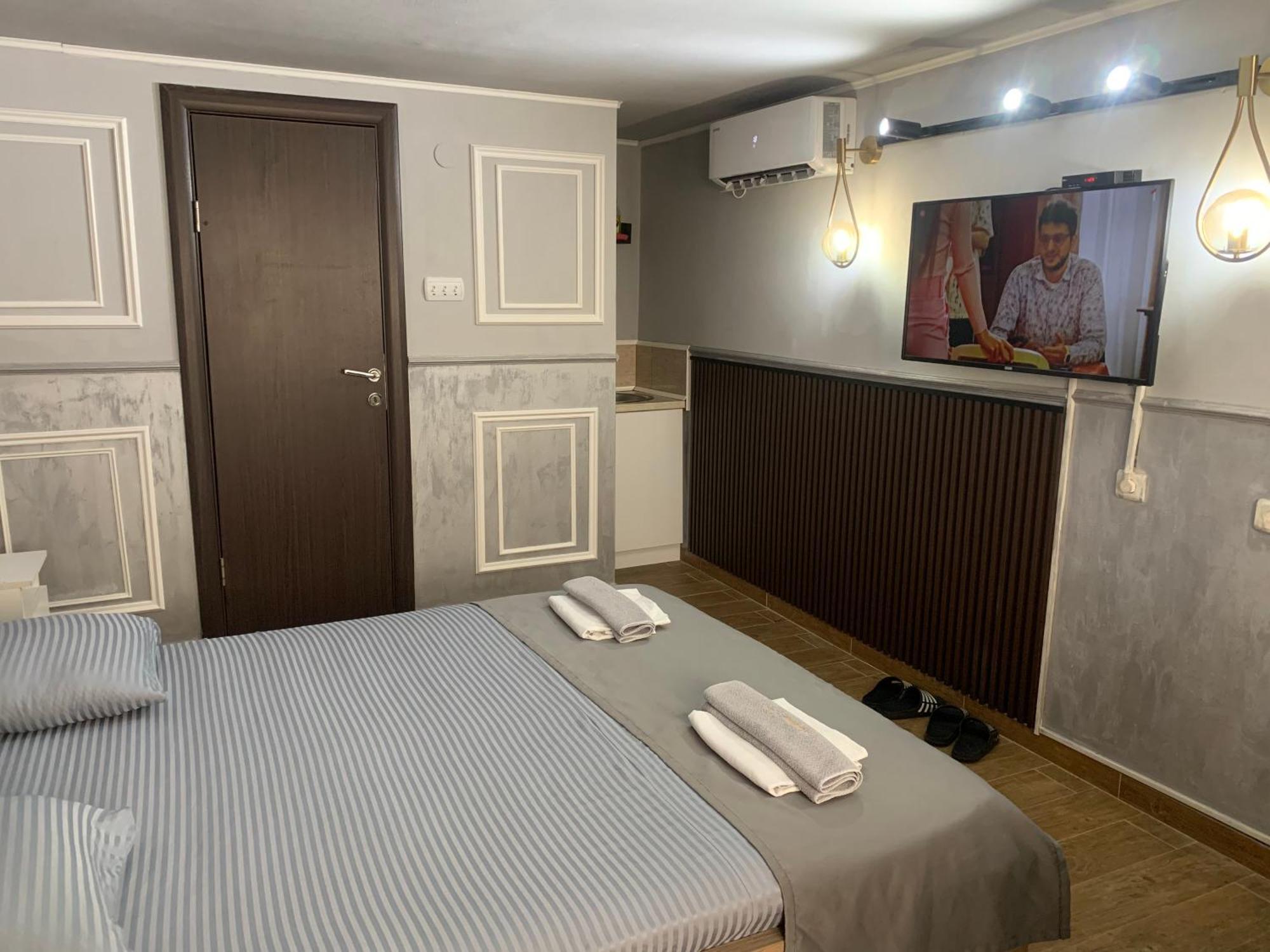 Apartman Daca Podgorica Buitenkant foto